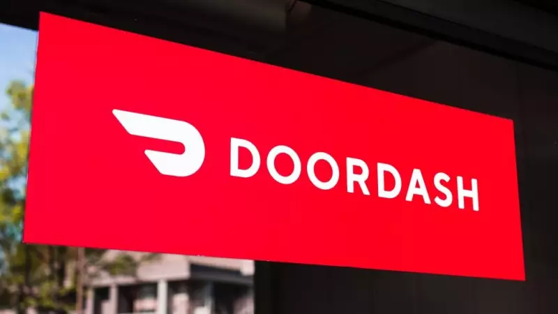 U.S. Judges Reject DoorDash, Uber, Instacart Bids to Block NYC Tipping Laws