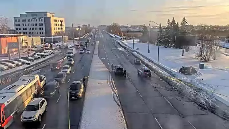 Vehicle Rollover on St. Laurent Boulevard Injures One Person in Ottawa