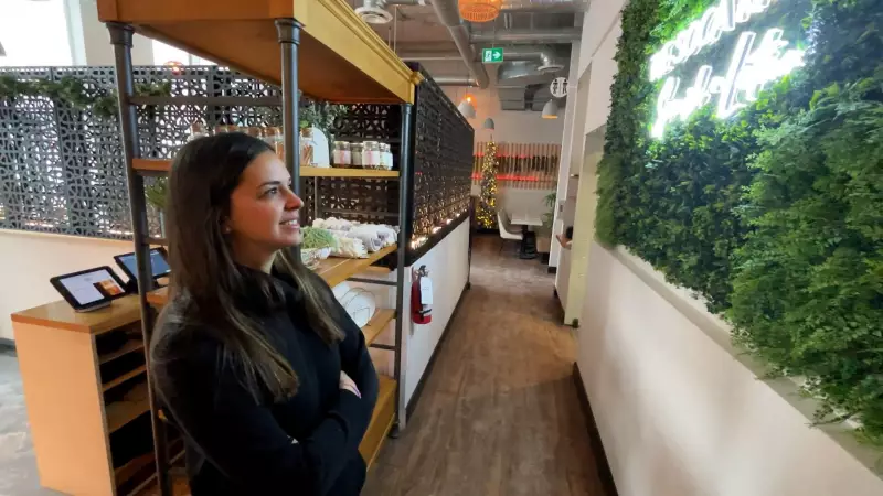 Venezuelans in Ottawa Celebrate Maduro's Arrest, Counter 'Hands Off' Protest