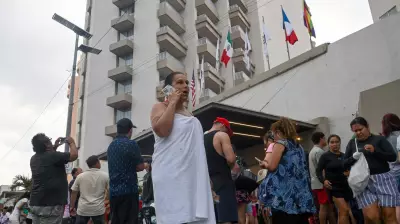 6.5 Magnitude Earthquake Strikes Mexico, Interrupts President's Briefing