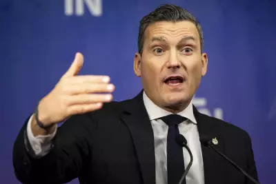 Canada's AI Brain Drain: Experts Warn of Losing Top Minds in Global Talent War