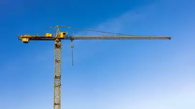 Crane Collapse Kills 12 on Thai Train, Derails High-Speed Rail Project