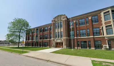 Grade 8 Student Hospitalized After Cannabis Candies Brought to Windsor School