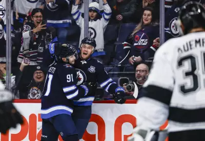 Jonathan Toews Returns to Chicago as a Winnipeg Jet in Emotional NHL Game