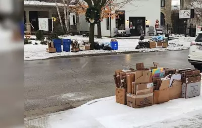 London, Ontario Small Businesses Scramble as Blue Box Recycling Rules Change