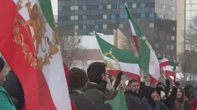 Winnipeg's Iranian Community Rallies at Legislature in Solidarity with Iran Protests