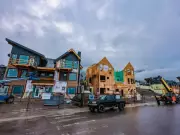Canmore's Winter Property Market Stays Hot Amid Trade Caution, Prices to Hit $1.88M