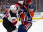 Former NHL Players Criticize Oilers Coach Knoblauch's Ice Time Distribution