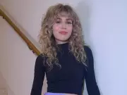 Jennette McCurdy Reveals 'Addictive' Teen Romance with Older iCarly Colleague