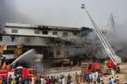 Karachi Mall Fire Death Toll Rises to 11, Dozens Still Missing
