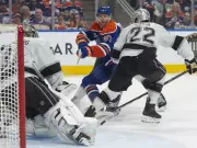 McDavid's 18-Game Streak Continues, But Oilers Fall to Kings in Shootout