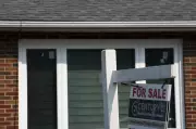 National Home Sales Drop Nearly 2% in 2025 Amid Trade War Uncertainty