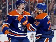 Oilers Shuffle Lines: Nugent-Hopkins Moves to 2C as Draisaitl Departs