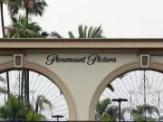 Paramount Extends Warner Bros. Tender Offer Amid Netflix Acquisition Battle