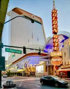Three Las Vegas Hotels Now Accept Canadian Dollar at Par for Windsor Travelers