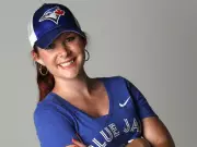 Toronto Sun's SUNshine Girl Nicole: A 2017 Feature on Aspiring Physiotherapist
