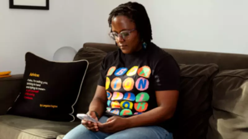 Abortion Hotline Doctor Balances Calls and Toddler Amid Post-Roe Surge