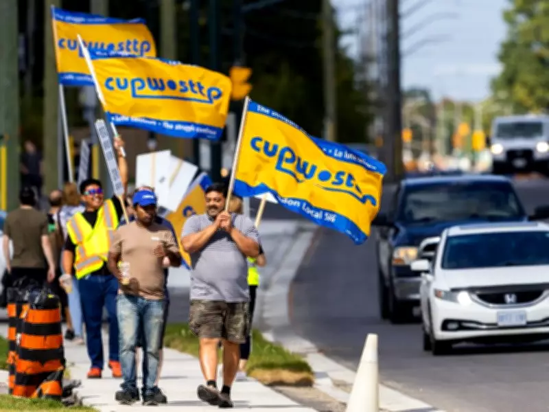 Anonymous Website Urges Canada Post Union Members to Reject Tentative Agreement