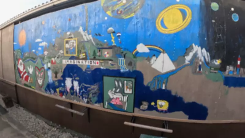 B.C. Man with Terminal Illness Paints Inspirational Mural to Spread Hope