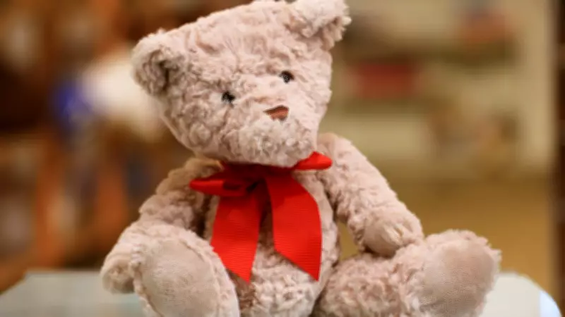 Calgarians Invited to Dump Ex's Belongings at Valentine's Day Event