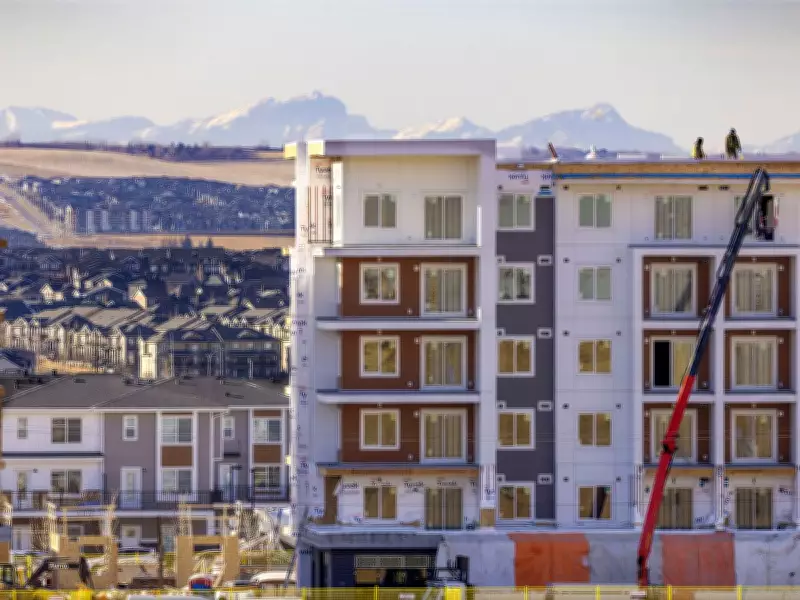 Calgary Faces $861M Federal Funding Risk Over Blanket Rezoning Repeal