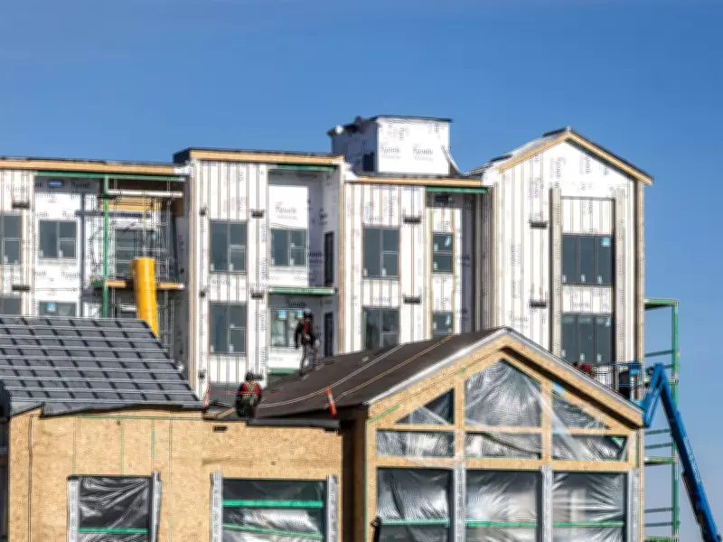 Calgary Mayor Farkas Defies Federal Housing Funding Threats, Criticizes City Report