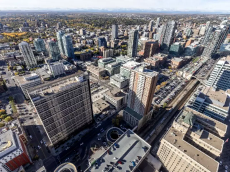 Calgary Seeks Public Input on Green Line LRT Downtown Elevated Track Design