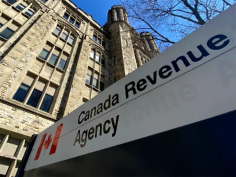 Canadians Hold $2 Billion in Unclaimed Federal Cheques: Report
