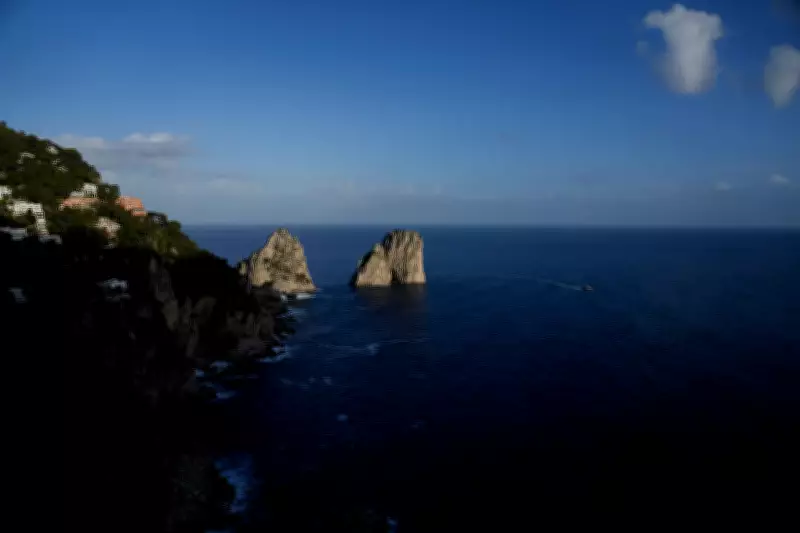 Capri Implements Group Size Limits to Combat Overcrowding