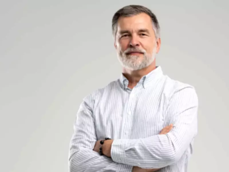 Dear Abby: Husband's Youthful Looks Spark Marital Tension and Insecurity