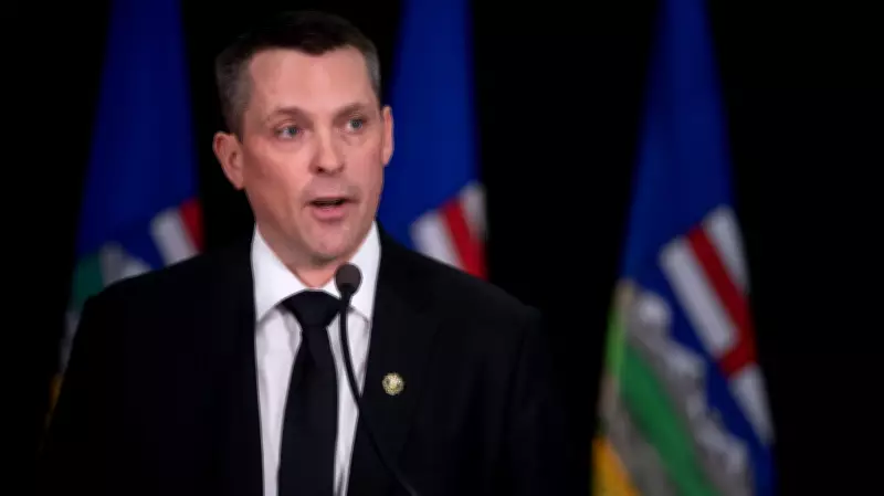 Economists Unfazed by Alberta's Large Deficit Amid Low Oil Prices