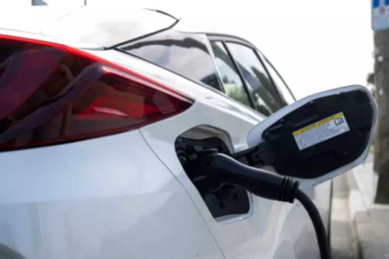Federal Government Announces Major Expansion of 8,000 New EV Charging Ports Across Canada