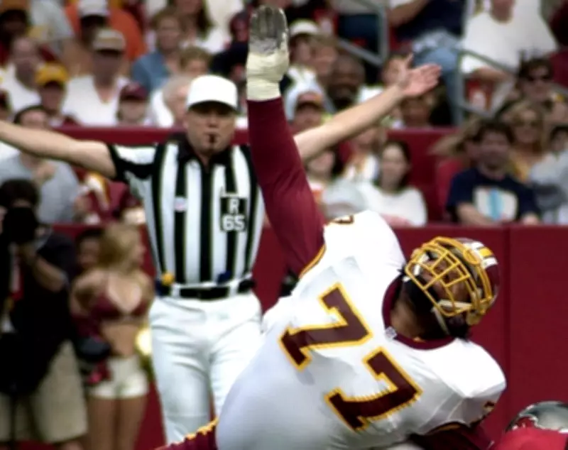 Former NFL All-Pro Tre' Johnson Dies at 54 During Family Trip