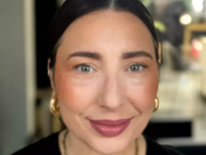 Grammy Awards Beauty Trend: How to Achieve the Understated Glam Look