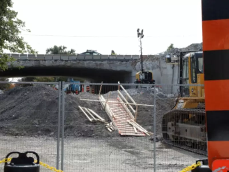 Highway 417 Bridge Replacements at Woodroffe and Maitland Set for 2028