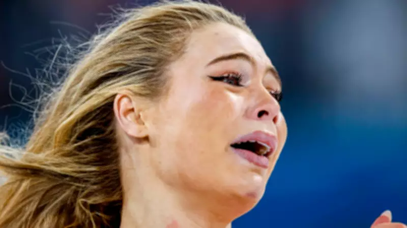 Jake Paul Cheers Fiancée Jutta Leerdam to Olympic Gold in Milan Speedskating