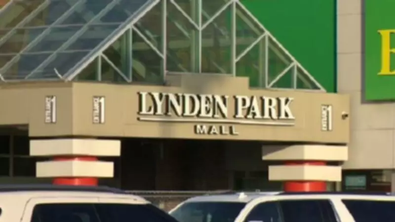 Jewelry Store Robbed at Brantford's Lynden Park Mall