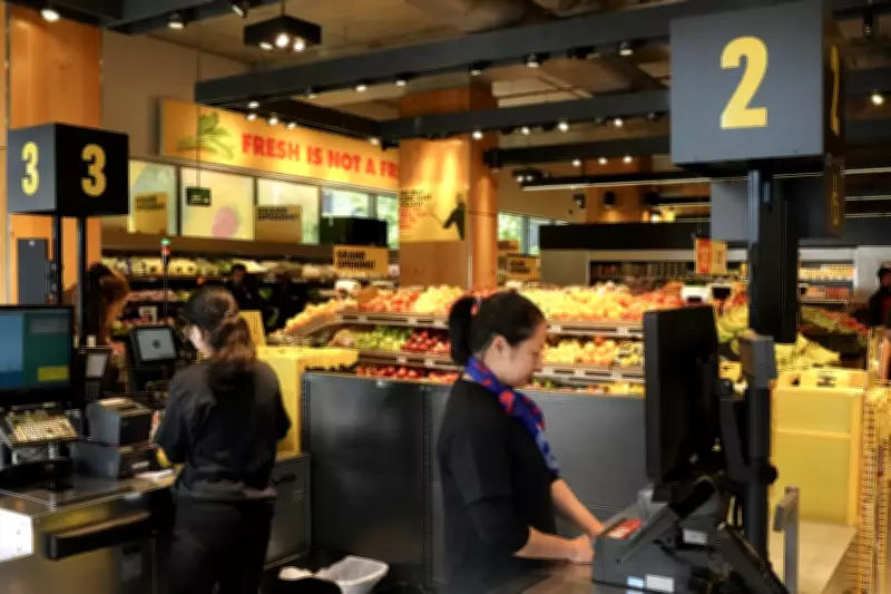 Loblaws Expands Discount Grocery Chain No Frills in Major Market Shift