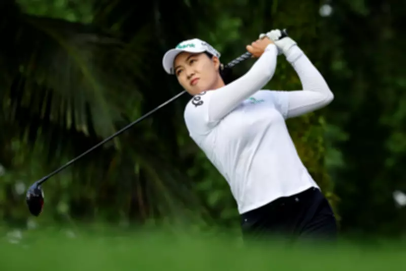Minjee Lee Fires 64 to Climb LPGA Singapore Leaderboard