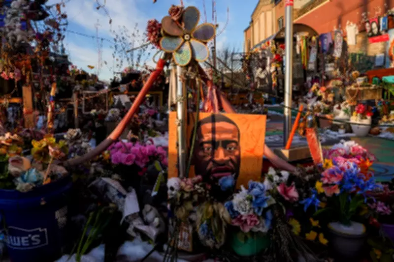 Minneapolis Debates Fate of Streetside Memorials for Two Killed by Federal Officers