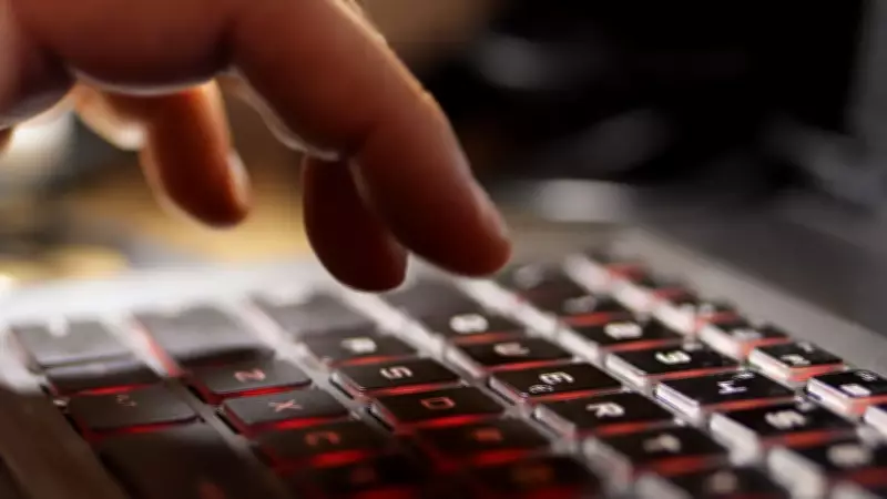 Northwestern Ontario Man Faces Child Luring Charges Following Police Investigation