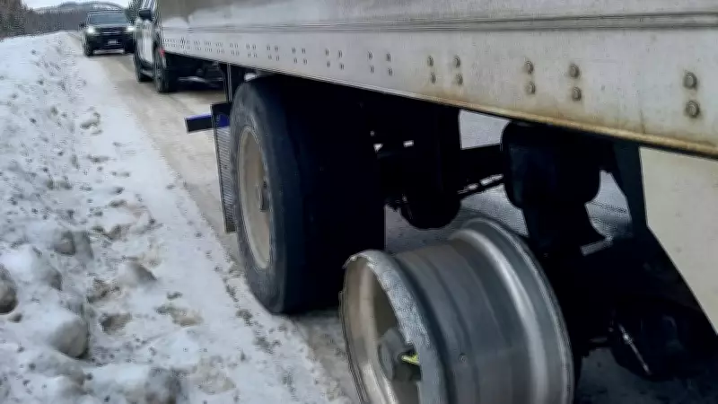 Ontario Driver Charged After Traveling Over 100 km on Highway With Missing Tire