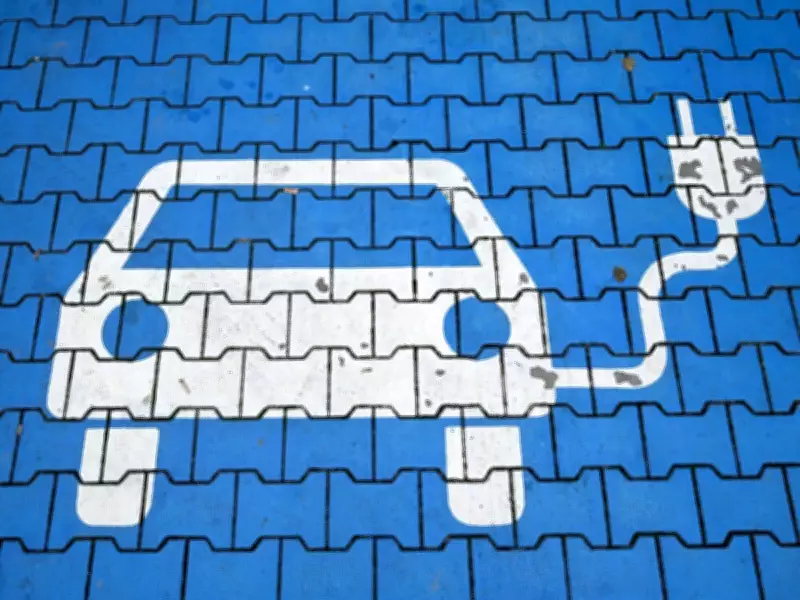 Ottawa's EV Strategy Faces Fiscal Scrutiny Amid Record Deficit Concerns