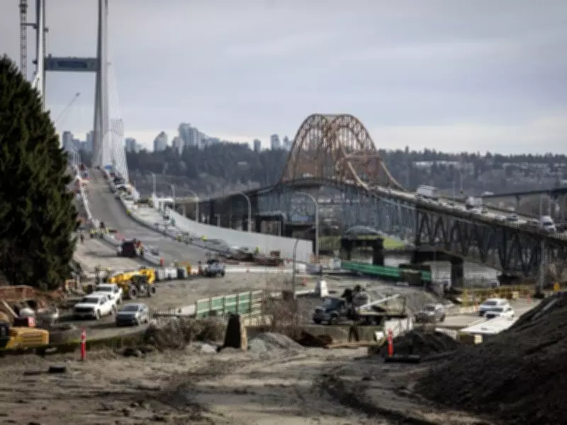 Pattullo Bridge Closure Disrupts Surrey and New Westminster Commuters for Week