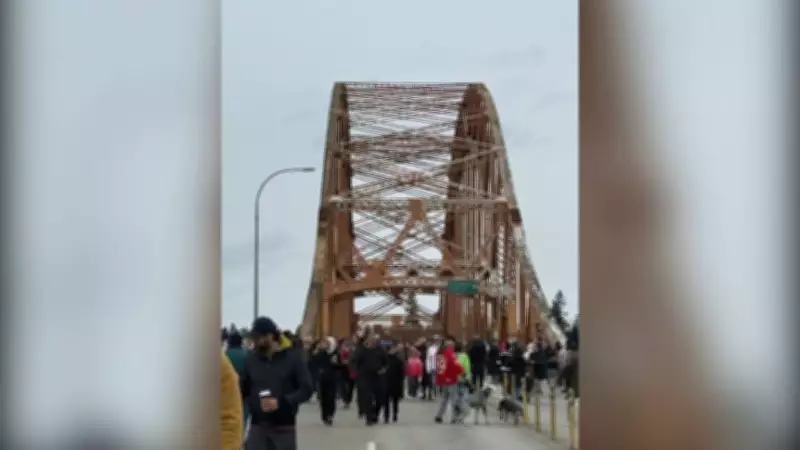 Politicians Propose Park Over Demolition for Pattullo Bridge in Vancouver