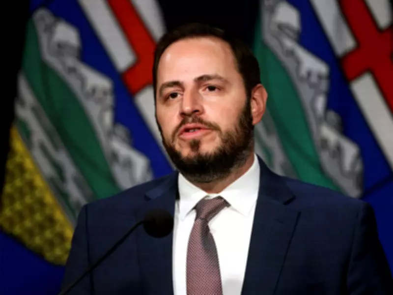 Poll Reveals Albertans' Dissatisfaction with Education System, Opposition to Private School Funding