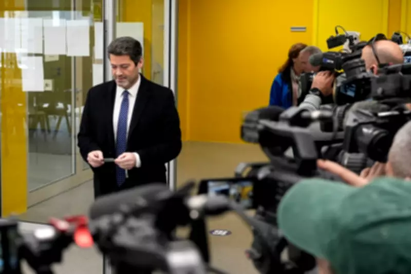 Portugal's Presidential Runoff: A Choice Between Moderate and Populist Visions