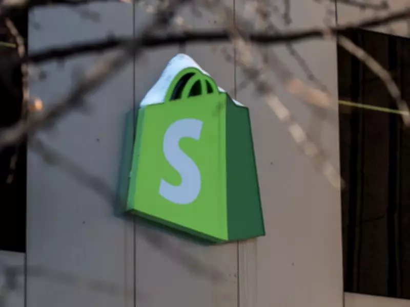 Shopify Stock Drops Despite Record Q4 Revenue and AI Commerce Expansion