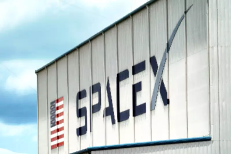 SpaceX Shifts Focus: Musk Prioritizes Lunar 'Self-Growing City' Over Mars Colonization