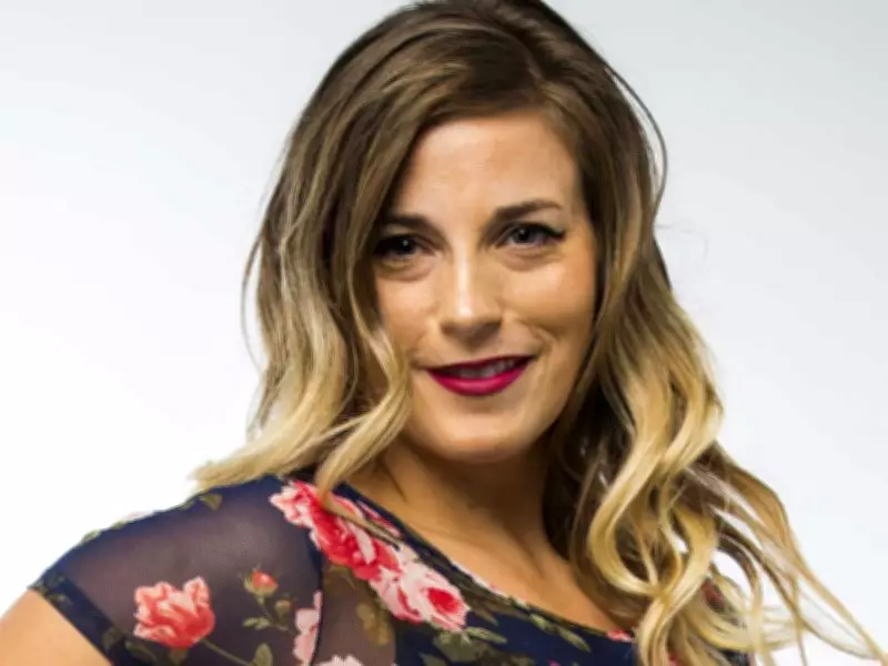 SUNshine Girl Stephanie: A Glimpse into the Life of Toronto's Featured Model